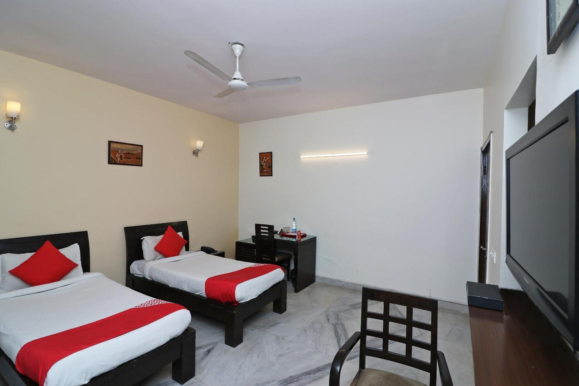 Hotel O Aravali Residency Gurgaon Exterior foto